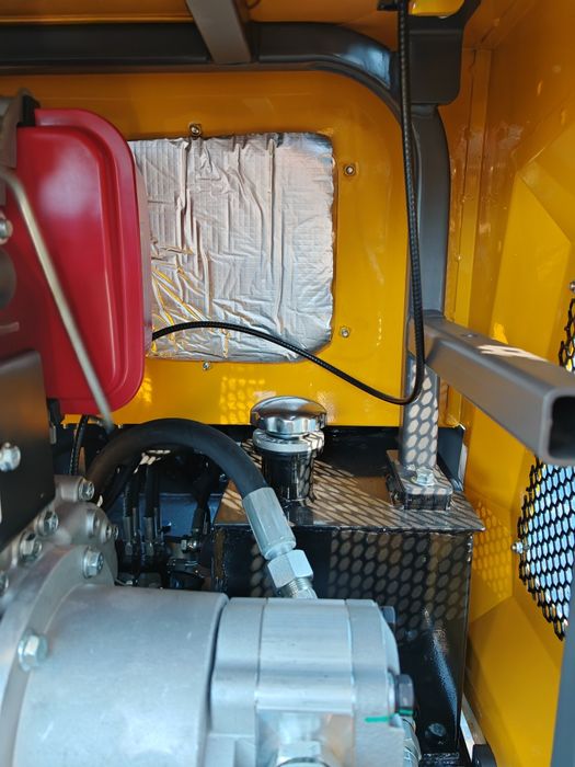 Mini giratória 1000klg