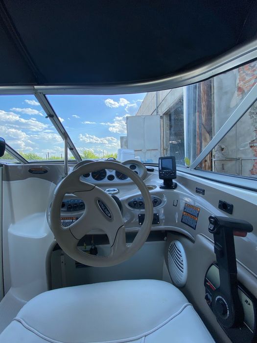 Катер Bayliner 212 Capri LX 2007