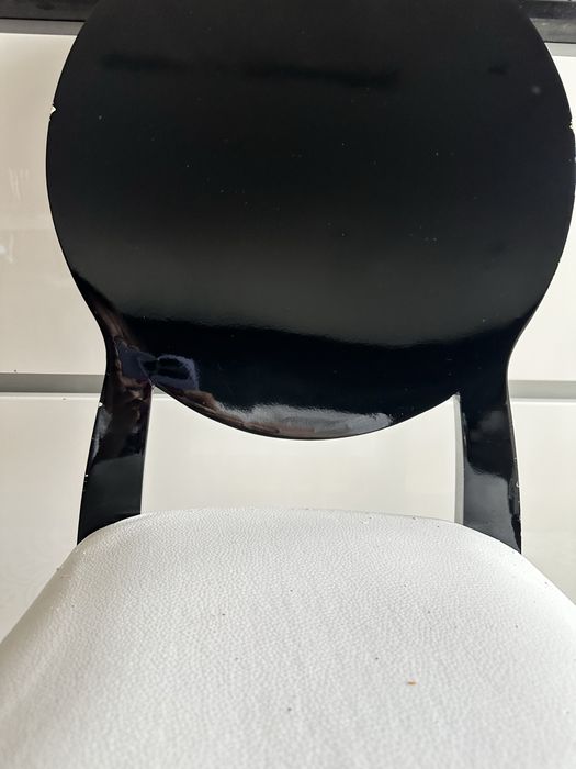 Cadeira Jantar preto e branco
