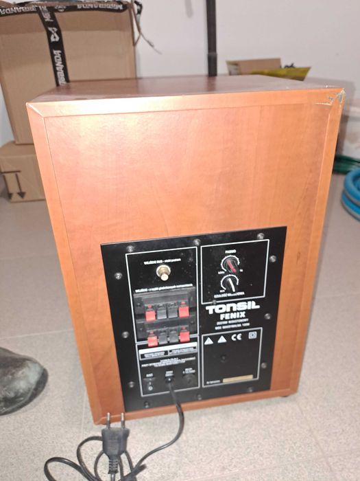 Tonsil Fenix subwoofer 100W