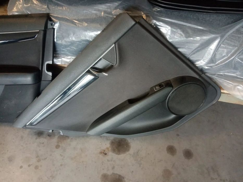 Interior Mercedes-Benz W204 2009 carrnha