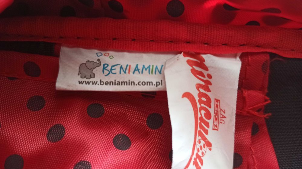 Plecak szkolny z trzema przegródkami