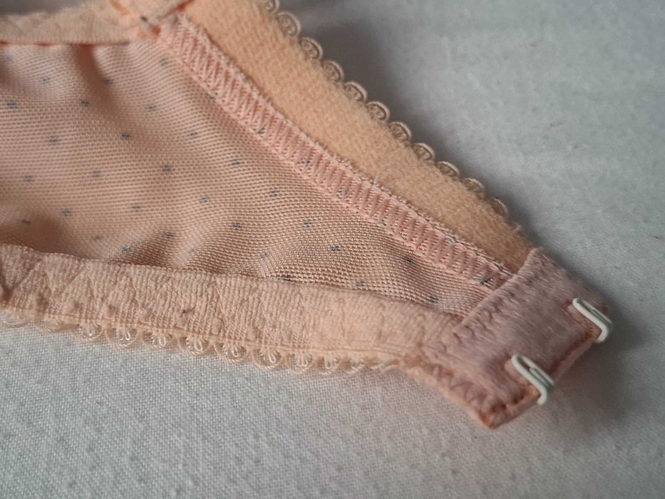 Biustonosz stanik Freya 65 F/30 E. Jak nowy. Lekko usztywniany.