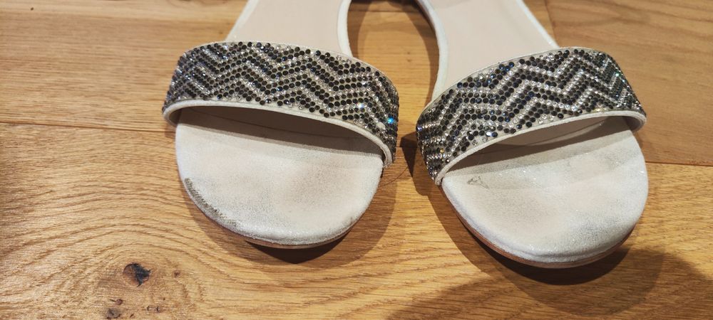 Sandałki dziewczęce/damskie 39