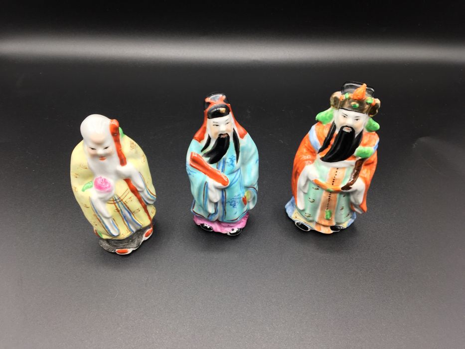 Budas Monges orientais chineses antigos com marca