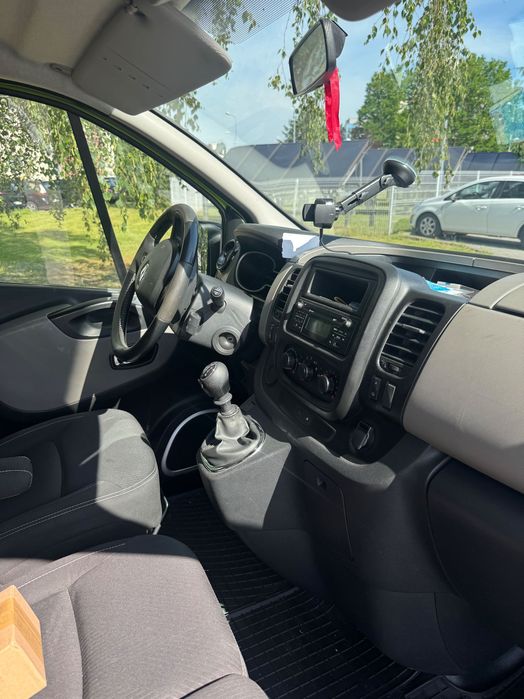 Renault trafic 3