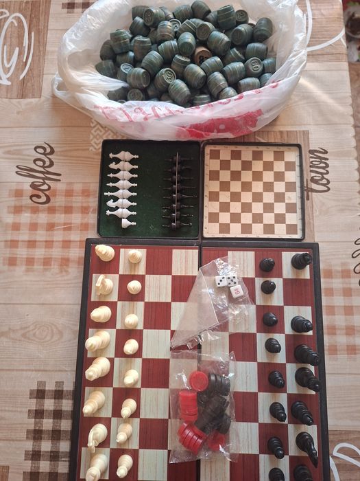 Шахматы,шашки и лото