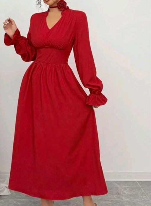 Sukienka M czerwona nie noszona