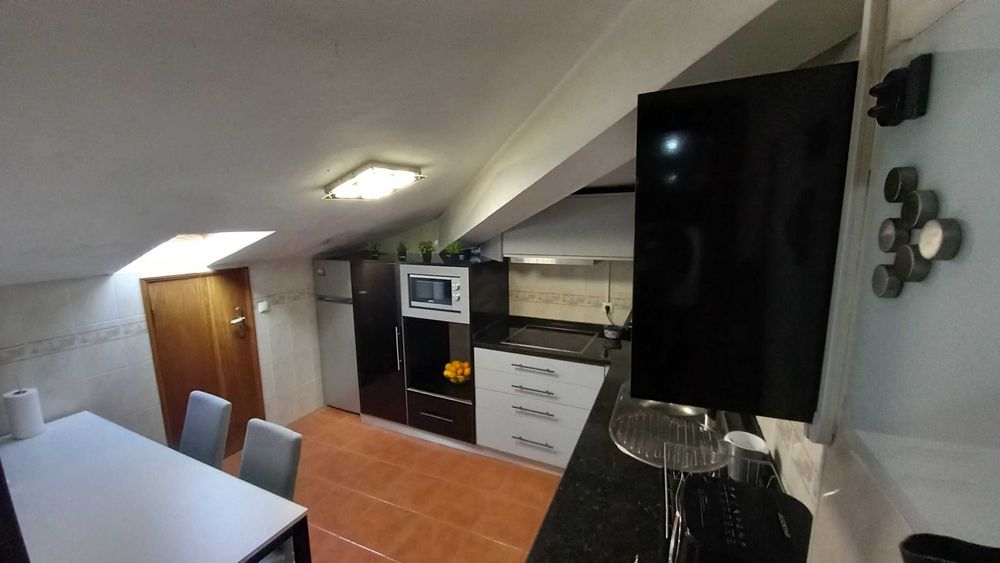 Apartamento duplex T2