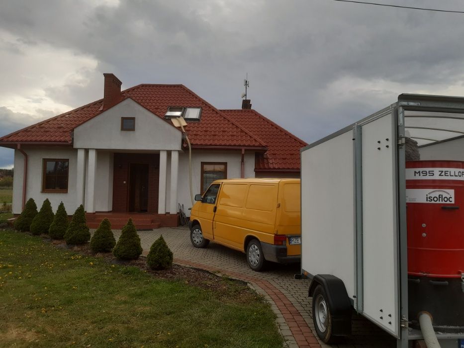Ocieplenie, docieplenie, izolacja poddasza, dachu celuloza piana pur