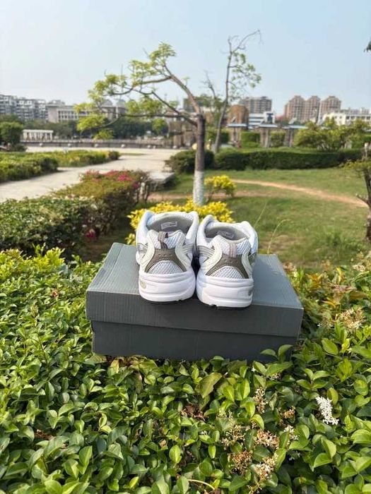 New Balance 530 White Silver R.37