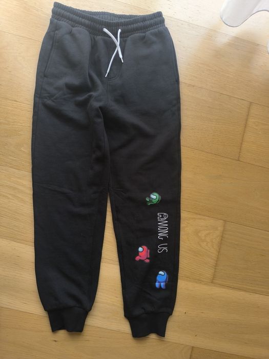 Spodnie dresowe 158 nowe bez metki