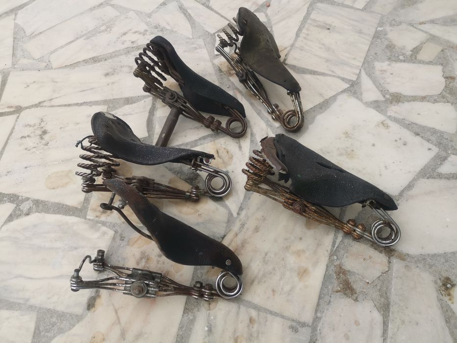 conjunto 5 selins antigos de bicicleta
