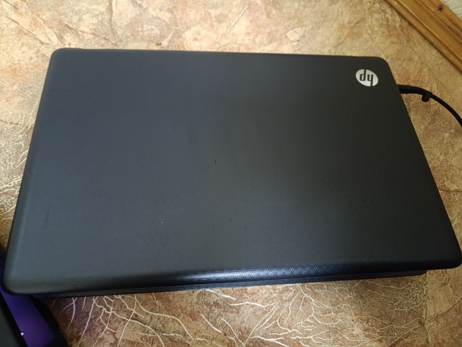 Продам або обміняю 2 ноутбуки Lenovo ThinkPad T410,HP G62
Обміняю на S