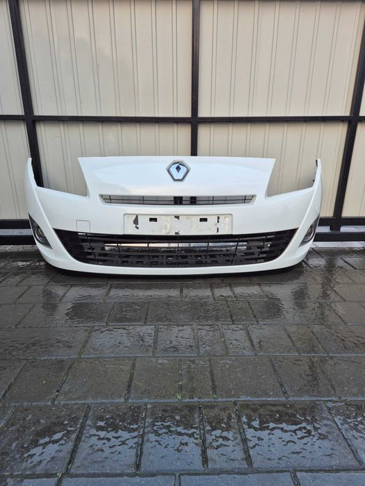 Zderzak przód przedni Renault Scenic III rok 11 kod lak TEQNC