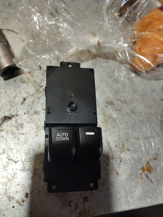 Кнопки стеклоподъемников kia rio 3 седан разборка