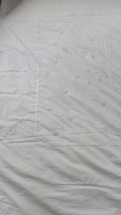 Pościel  z haftem  190/190 plus poszewka 45/70