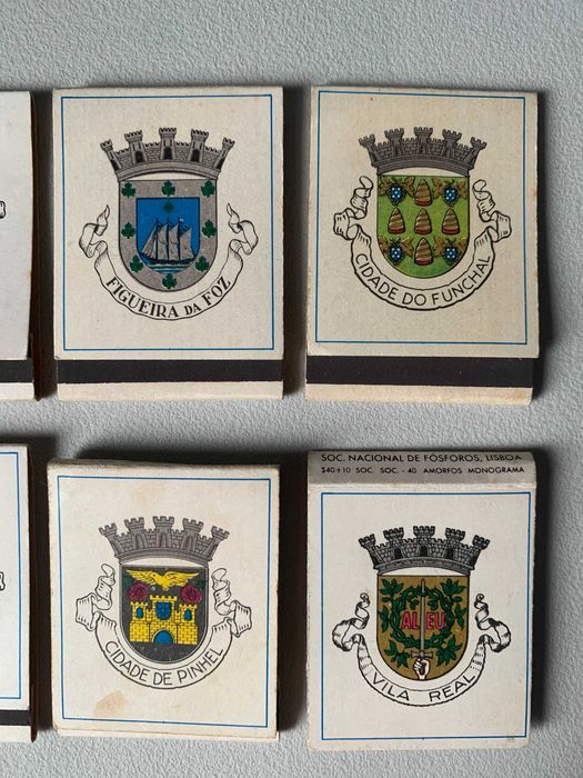 Conjunto de 8 Carteiras de Fósforos Antigas - Colecção Brasões