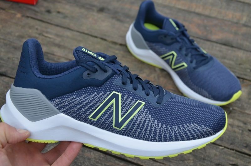 Оригінал New Balance Кросівки бігові Men's RUNNING VENTR MVTRCN1
