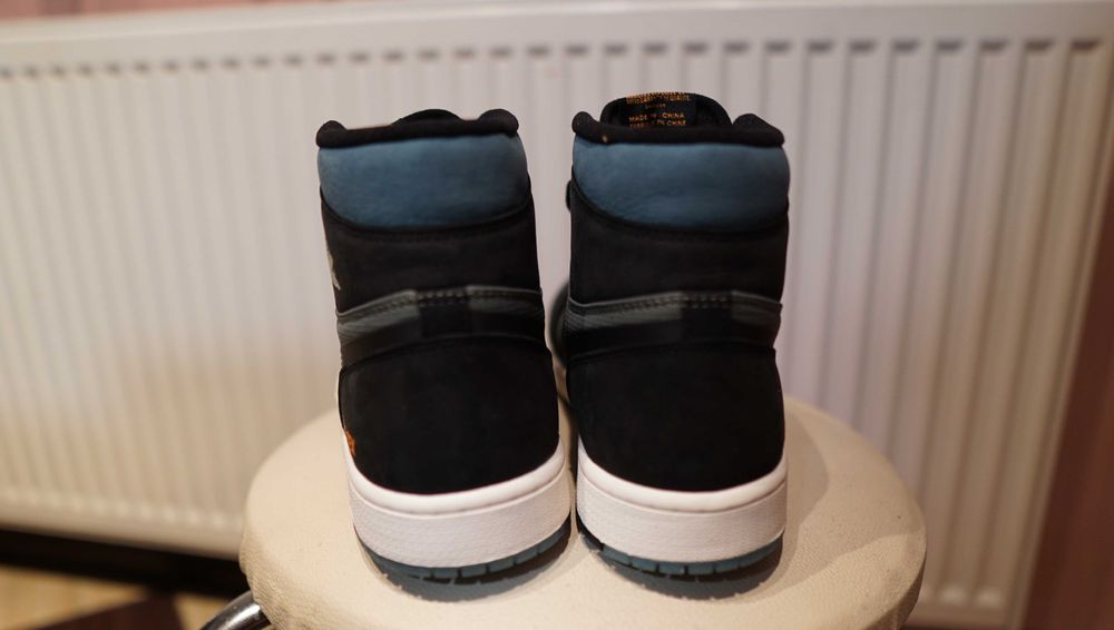 Кросівки Air Jordan 1 Element Gore-Tex Black/Sky J Light Olive