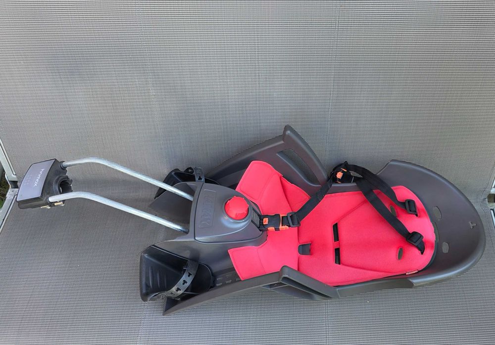 Fotelik rowerowy tylny Hamax Siesta uchylany na ramę pod siodełko