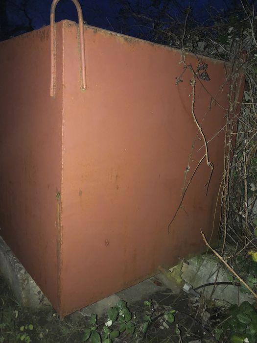 Продам  бак 5 кубов