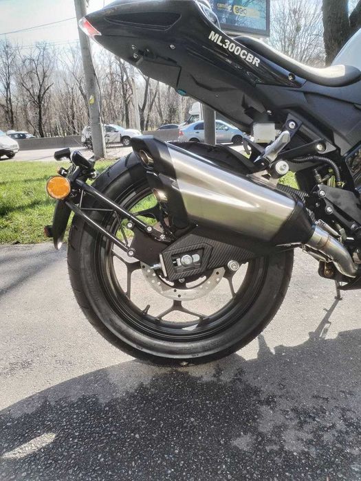 Мотоцикл ML 300 CBR