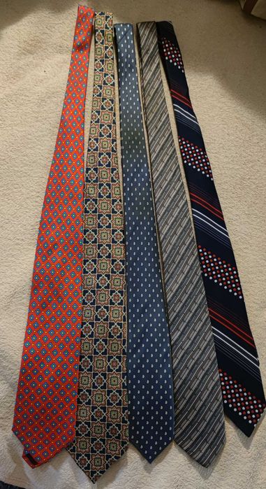 Продам фирменные винтажные галстуки
