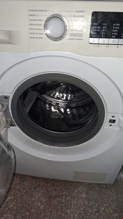 Máquina de lavar roupa Samsung 8kg