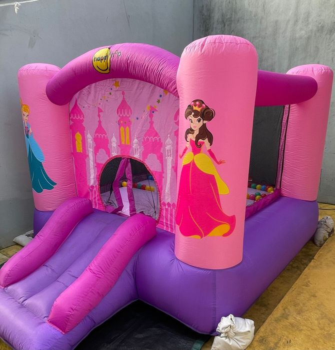 Vendo Insuflavel princesas