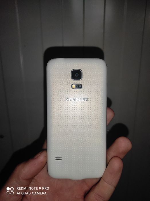 Телефон преміум класу "Samsung S5 mini" 2/16 гб , NFS ,відбиток пальця