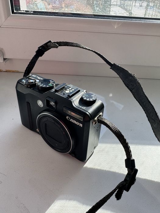 Фотоапарат Canon PowerShot G9