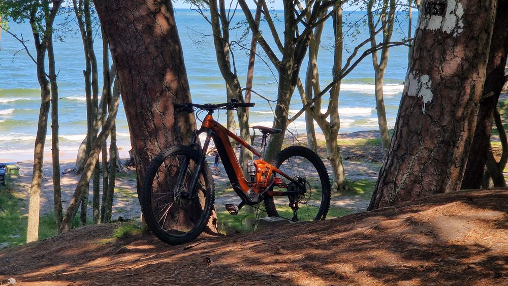 Rower elektryczny Giant Trance X E+ 1 2022 roz. M ebike (santacruz, haibike, specialized, focus, trek, merida, kellys)