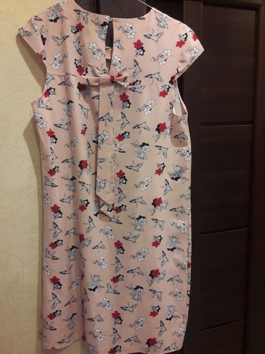 Легка зручна сукня