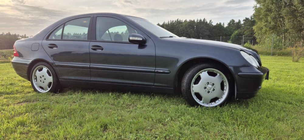 Mercedes C Klasa W 203 2.2 CDI