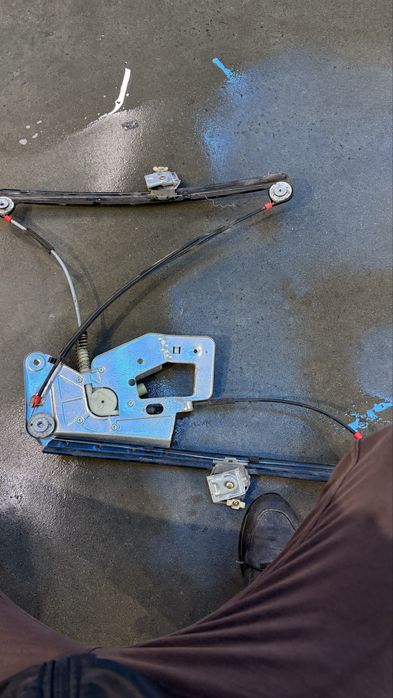 Склопідйомник бмв е39 рест передній правий