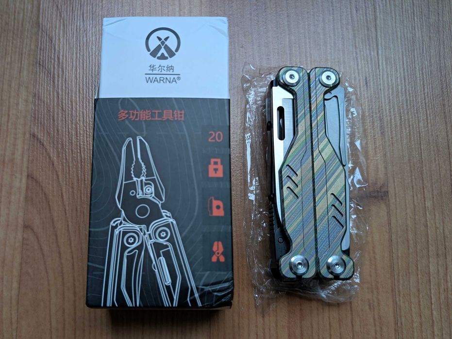 Мультитул Warna Titanium титан клинок сталь 440A Чехол