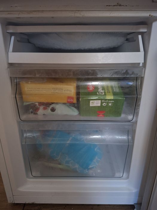 Frigorífico combinado pequeno