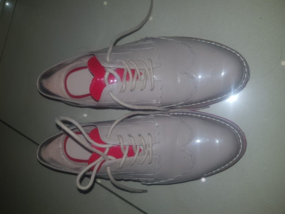 damskie skóra ZARA OXFORD Hearts platforma lakierki.Rozmiar 37.jak NOW