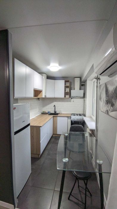 Можна дивитись та посилятись з 22.03. 1-кім. квартира