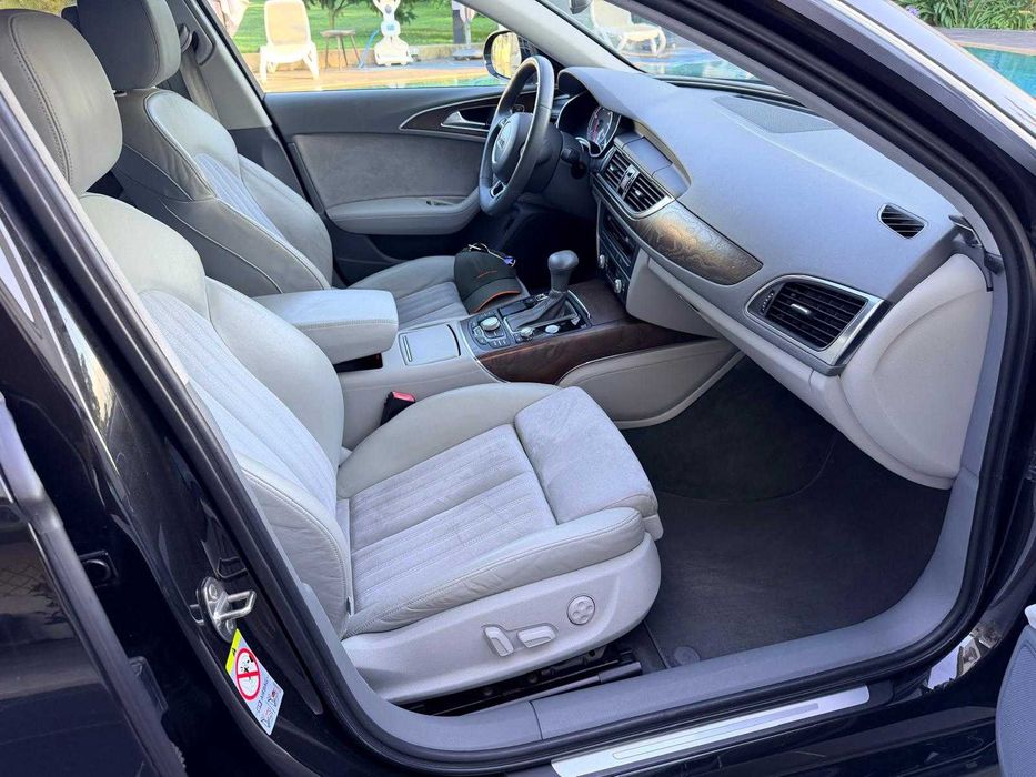 Audi A6 2.0 TDI Sport / estofos em Alcântara e pele / Excelente estado