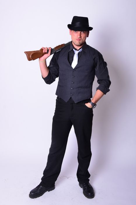 Ведучій гри МАФІЯ. На корпоратив,день народження,дитяче свято.