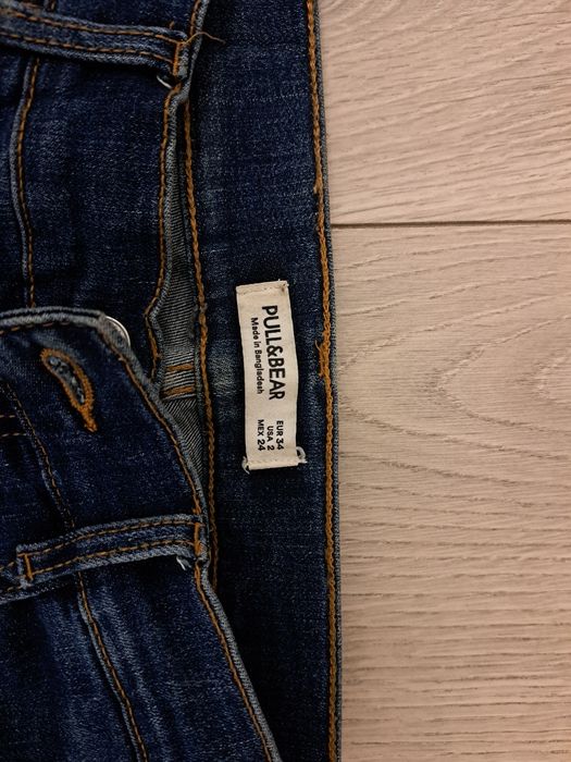 Spodnie jeans Pull&Bear