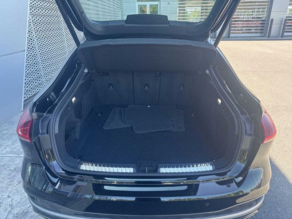 Audi A5      2024