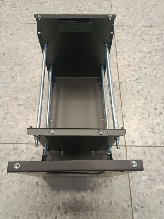 Корпус для збірки LiFePo4 акумуляторів 4s металевий EVE 280Ah 304Ah 314Ah 334Ah