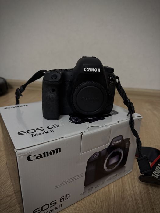 Canon EOS 6D Mark II Body