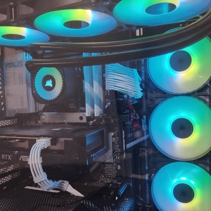 Pc gaming ryzen 7 7800x3d  pc completo