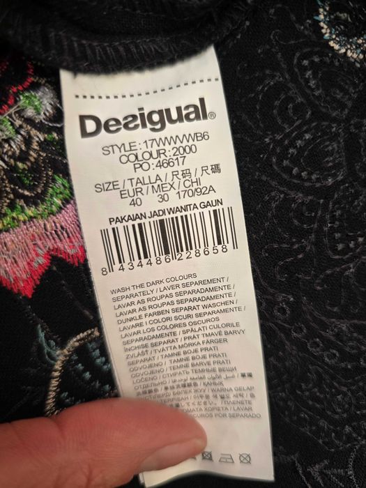 Vestido Desigual Bordado