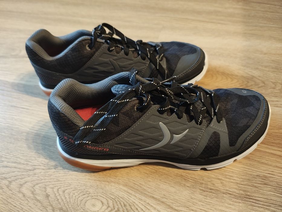 Buty sportowe czarne