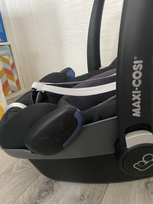 Автокрісло Maxi-Cosi Pebble Pro i-Size